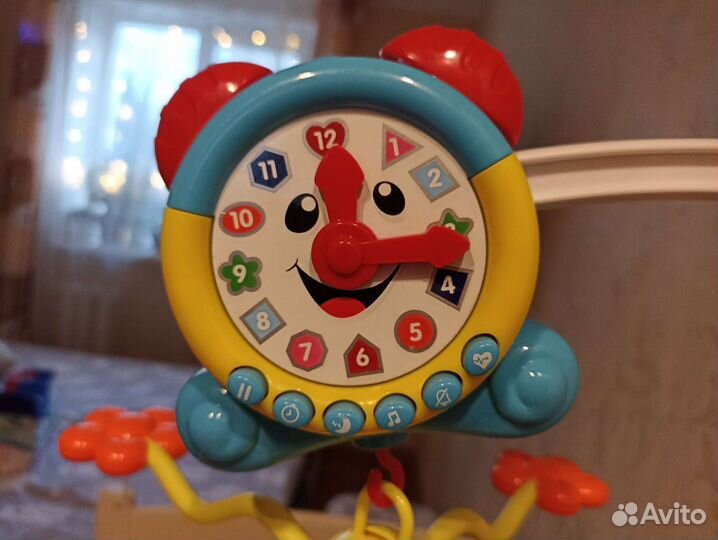 Музыкальный мобиль на детскую кроватку. Карусель