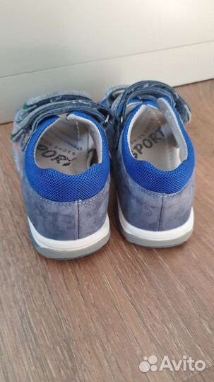 Сандалии Tombi