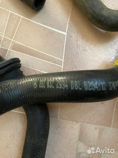 Патрубки Mercedes W124 W202