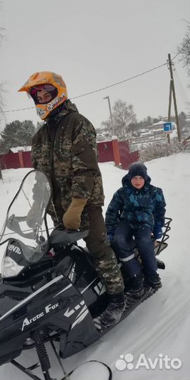 Снегоход Arktik Fox