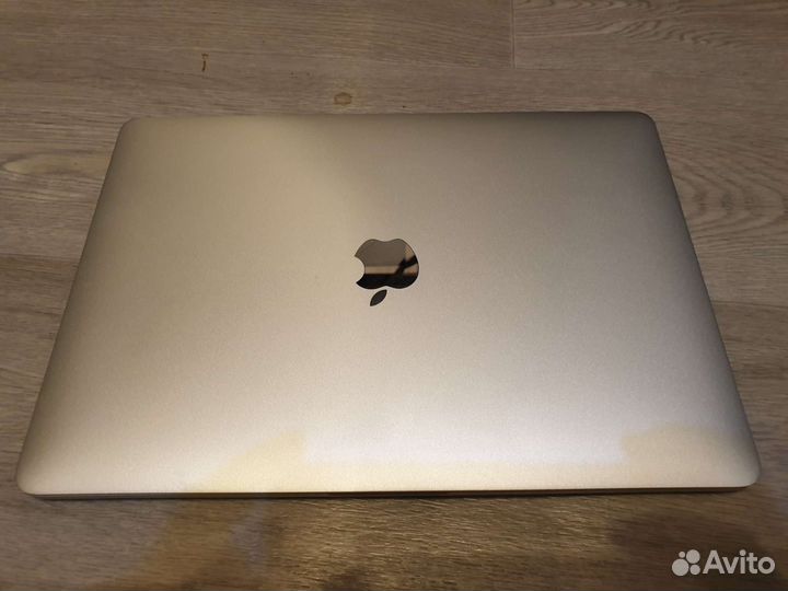 Apple MacBook Pro 13 2017 i5 8Gb 128Gb 69 циклов