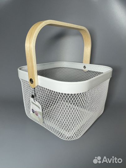 Корзина металлическая с деревянной ручкой