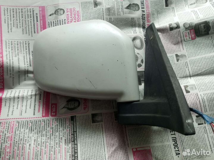 Боковое зеркало Mitsubishi