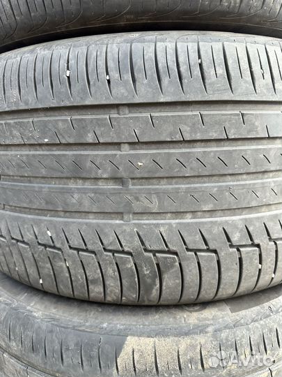 Continental ContiPremiumContact 6 275/40 R21 и 315/35 R21 111Y