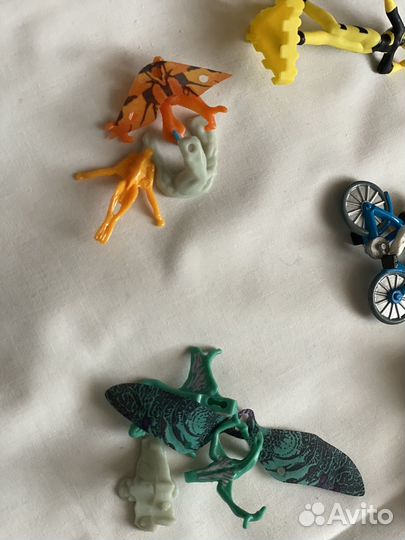 Игрушки из киндера и другие