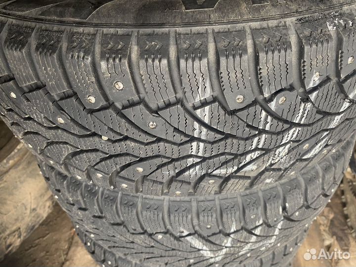 Formula Ice 185/60 R14 82T