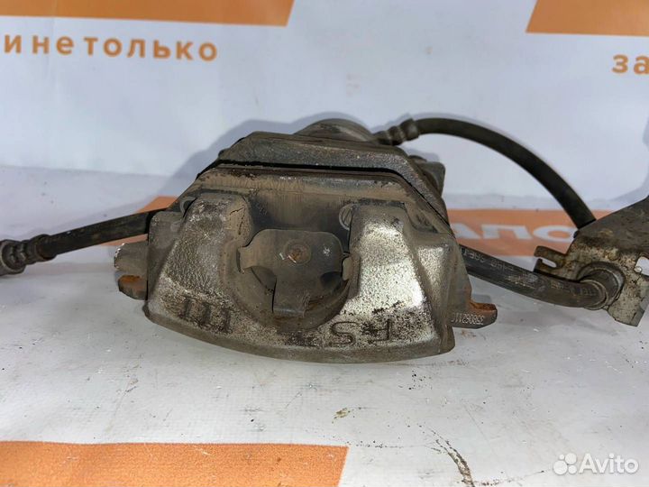 Суппорт перед. прав. Volkswagen Polo 4 2004