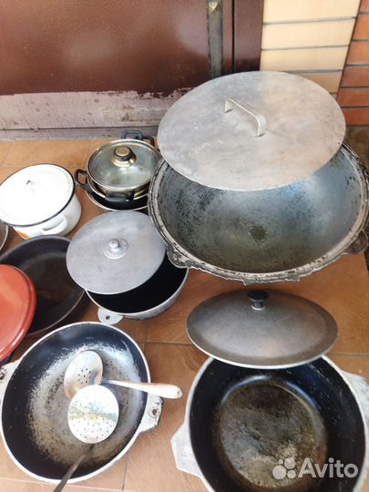 Казаны кастрюли