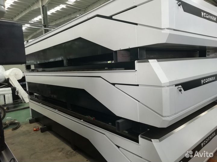 Лазерный станок для резки металл с Труборезом