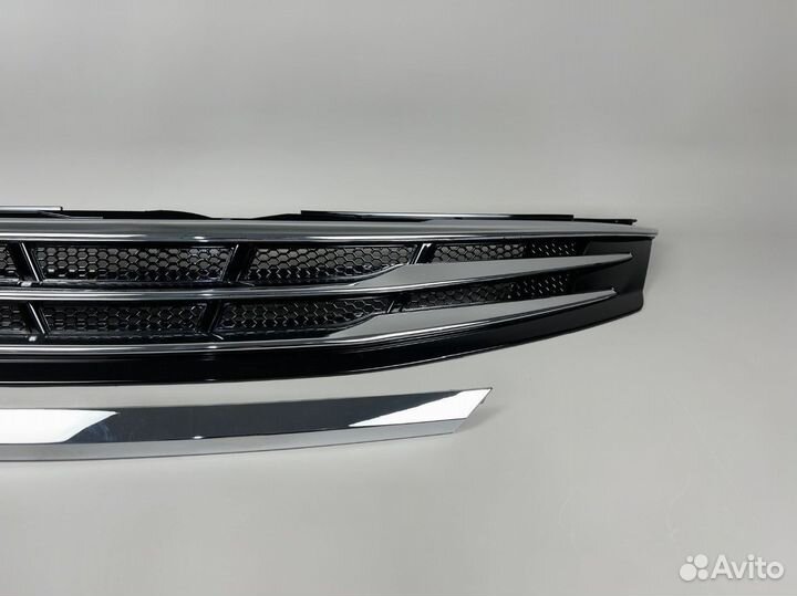 Решетка радиатора Toyota Camry 55 Modellista R2119