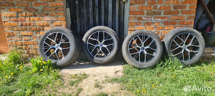 Комплект дисков R17 215/55