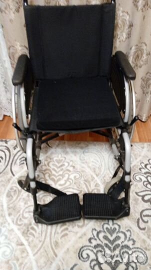 Инвалидная коляска