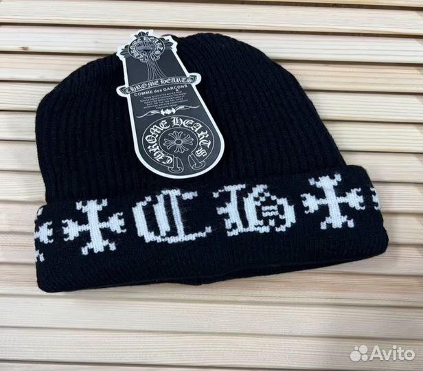 Мужская шапка