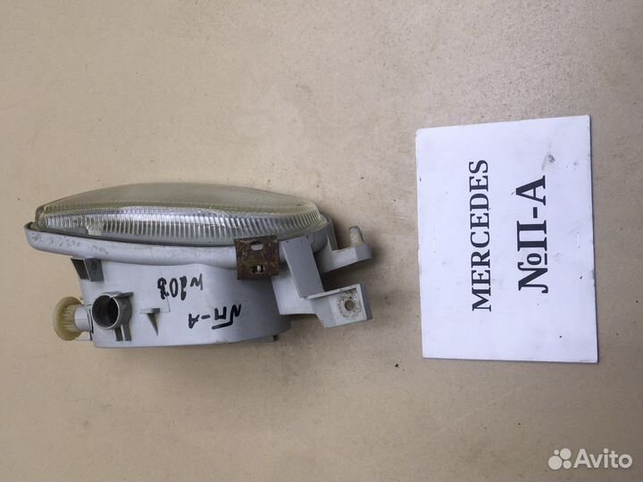 Противотуманка левая Mercedes W208 CLK