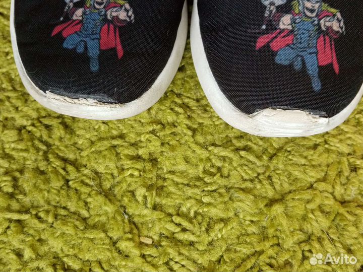 Кроссовки adidas