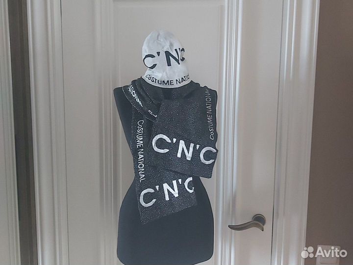 Комплект C.N.C. Италия оригинал (шапка и шарф)