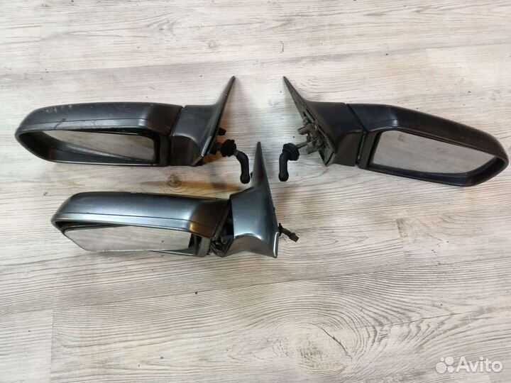 Боковое зеркало Mazda 323 BG