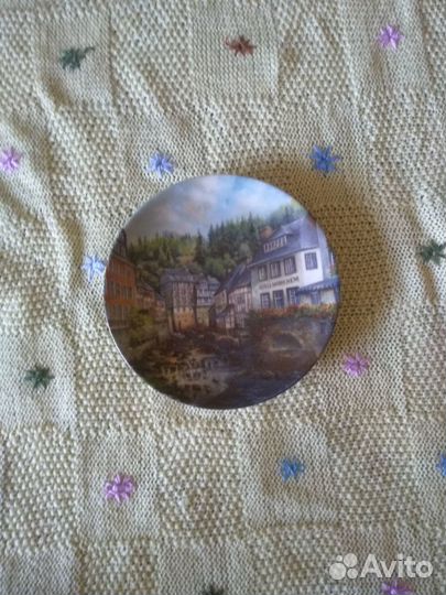 Блюдце декоративное