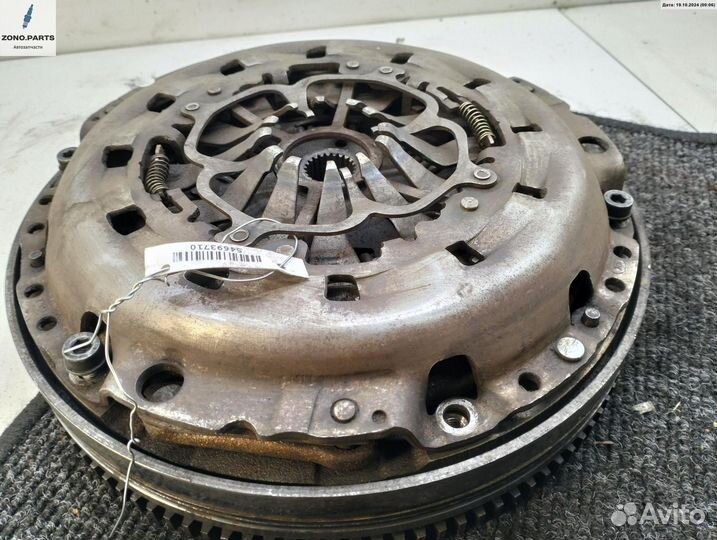 Маховик 124029910 на Volkswagen Passat B5+ (GP)