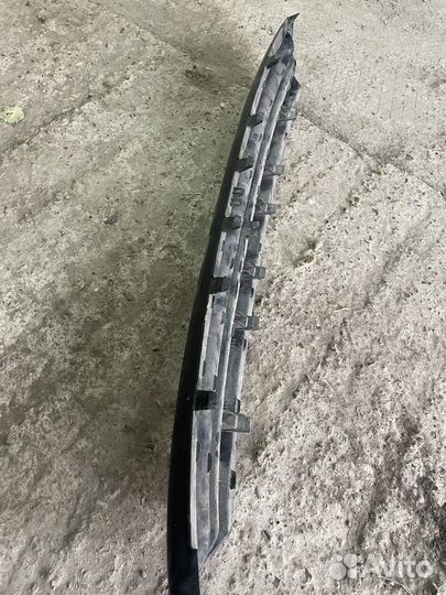 Решетка бампера peugeot 308