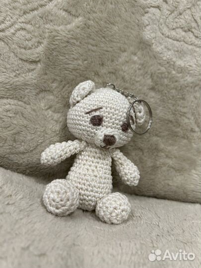 Брелок мишка-малышка Амигуруми