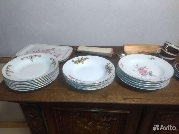 Тарелки япония, столовые, глубокие