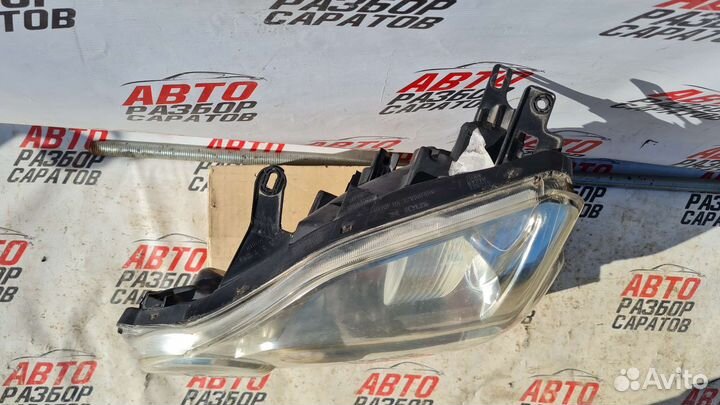 Фара левая Nissan X-trail t31