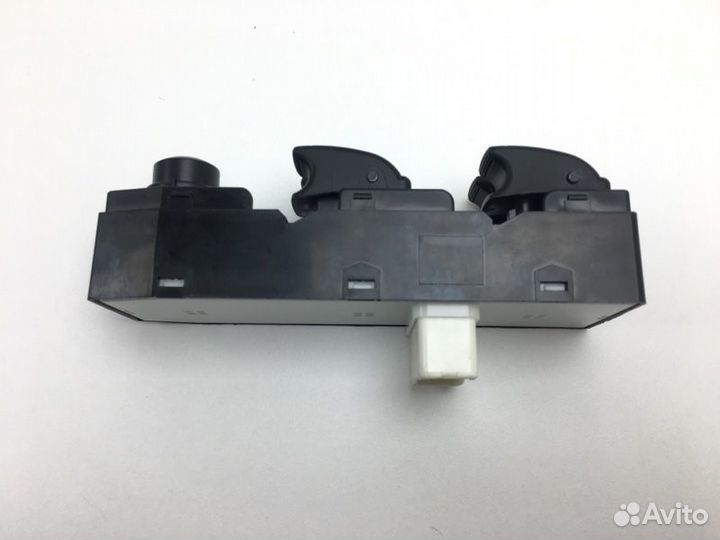 Блок управления стеклоподъемниками Chevrolet