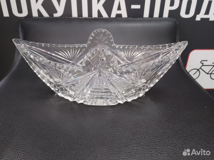 С. 172 Салатник хрустальный 