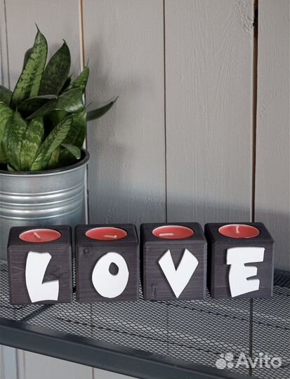 Подсвечник с ароматическими свечами новый