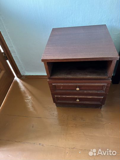 Тумба прикроватная бу