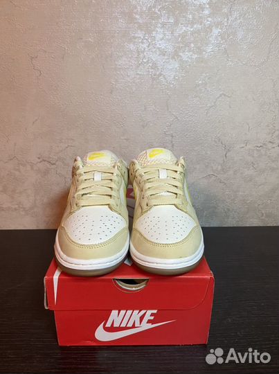 Nike dunk low lemon drop