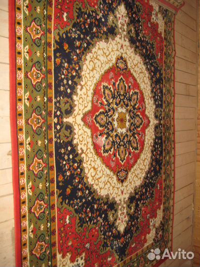 Шерстяной красно черно белый ковер 230 на 345