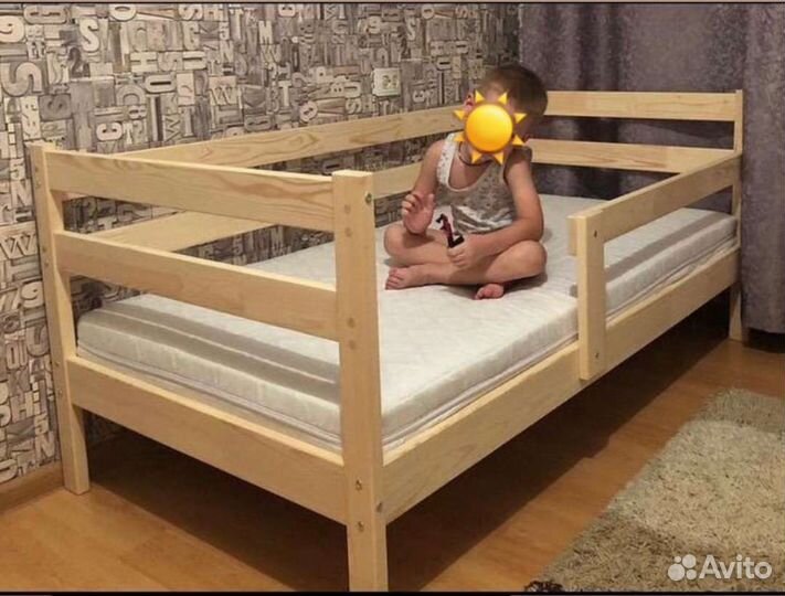 Детская двухъярусная кровать Домик