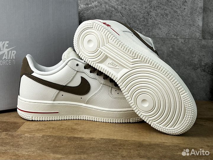 Nike Air Force 1 Low White Brown