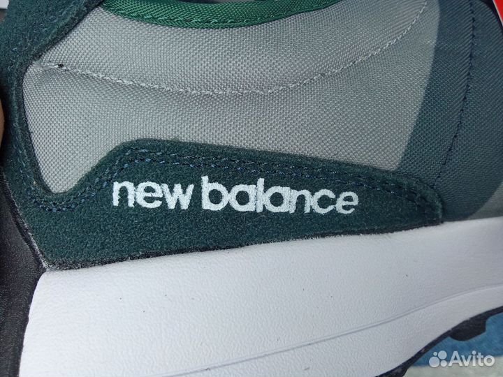 New Balance 327