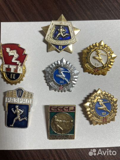 Значки гто+значки, посвященные памятным датам