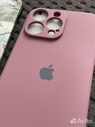 2 новых чехла для 14 pro max