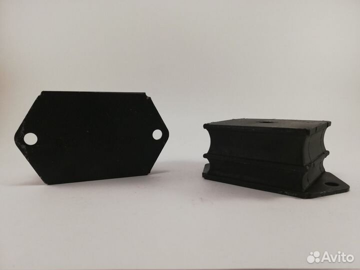 Подушка двигателя howo