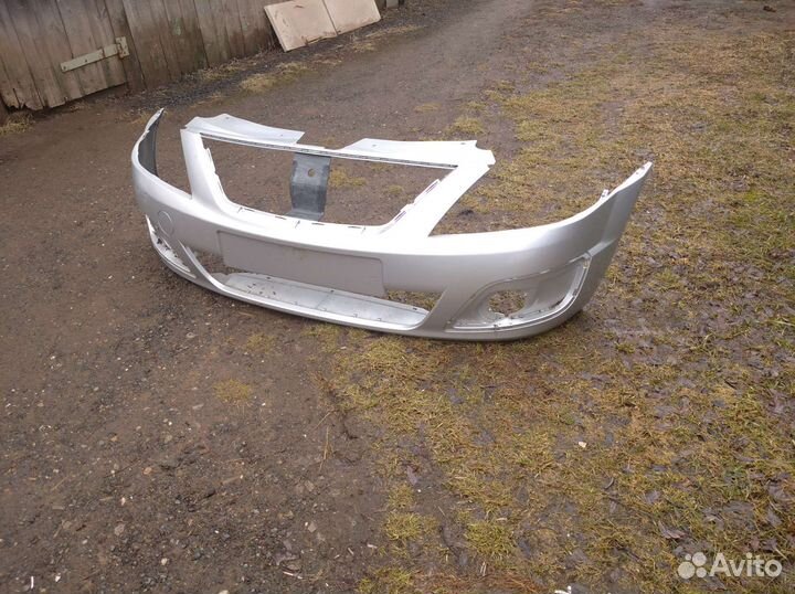 Бампер на Ларгус