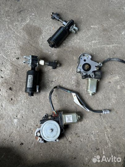 Nissan x-trail t 30 моторчик сидений