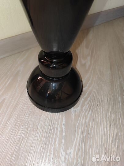 Ваза напольная,черная,стекланная,большая(60на 20 с