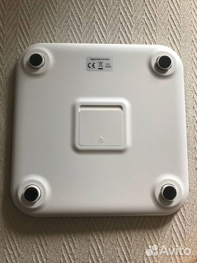 Напольные умные весы