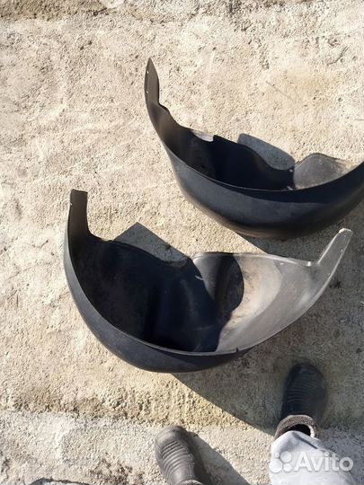 Подкрылки Geely MK