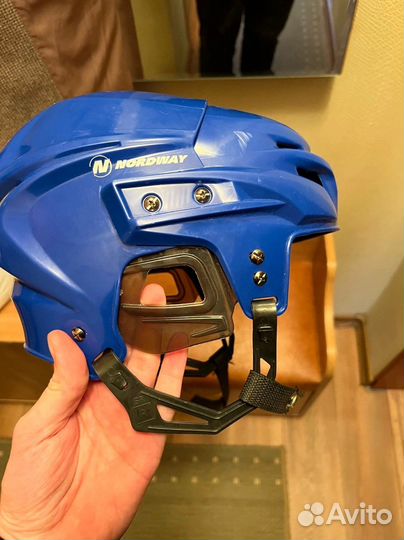 Хоккейный шлем,взрослый