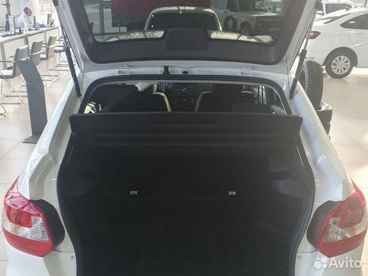 LADA Granta 1.6 МТ, 2023