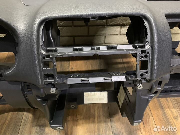 Skoda Fabia Торпедо