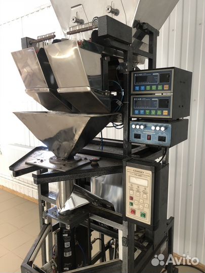 Вертикальный фасовочно-упаковочный апарат Термопак