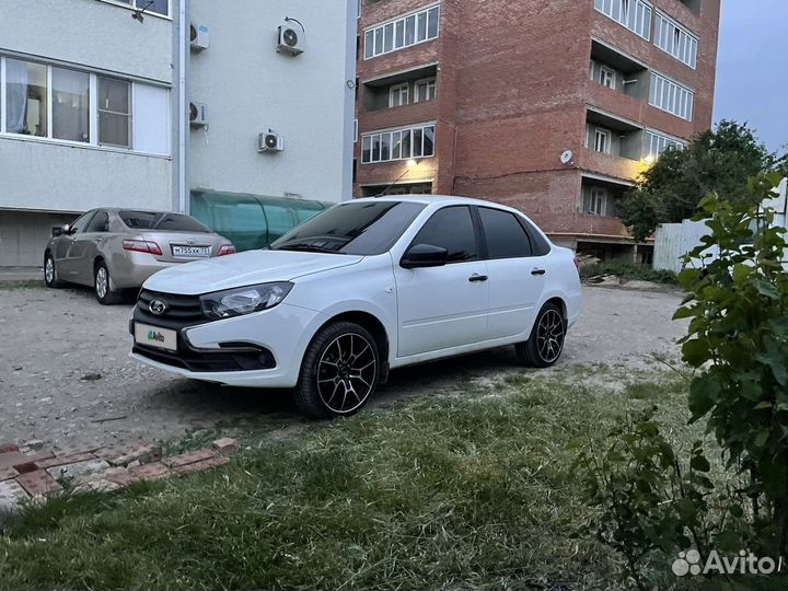 LADA Granta 1.6 AMT, 2021, 60 000 км