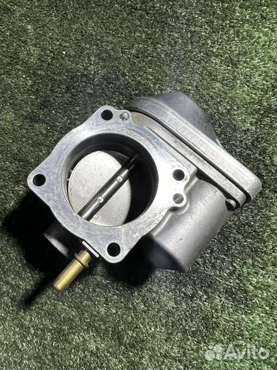 Дросельная заслонка Renault Scenic 2 1.6 K4M